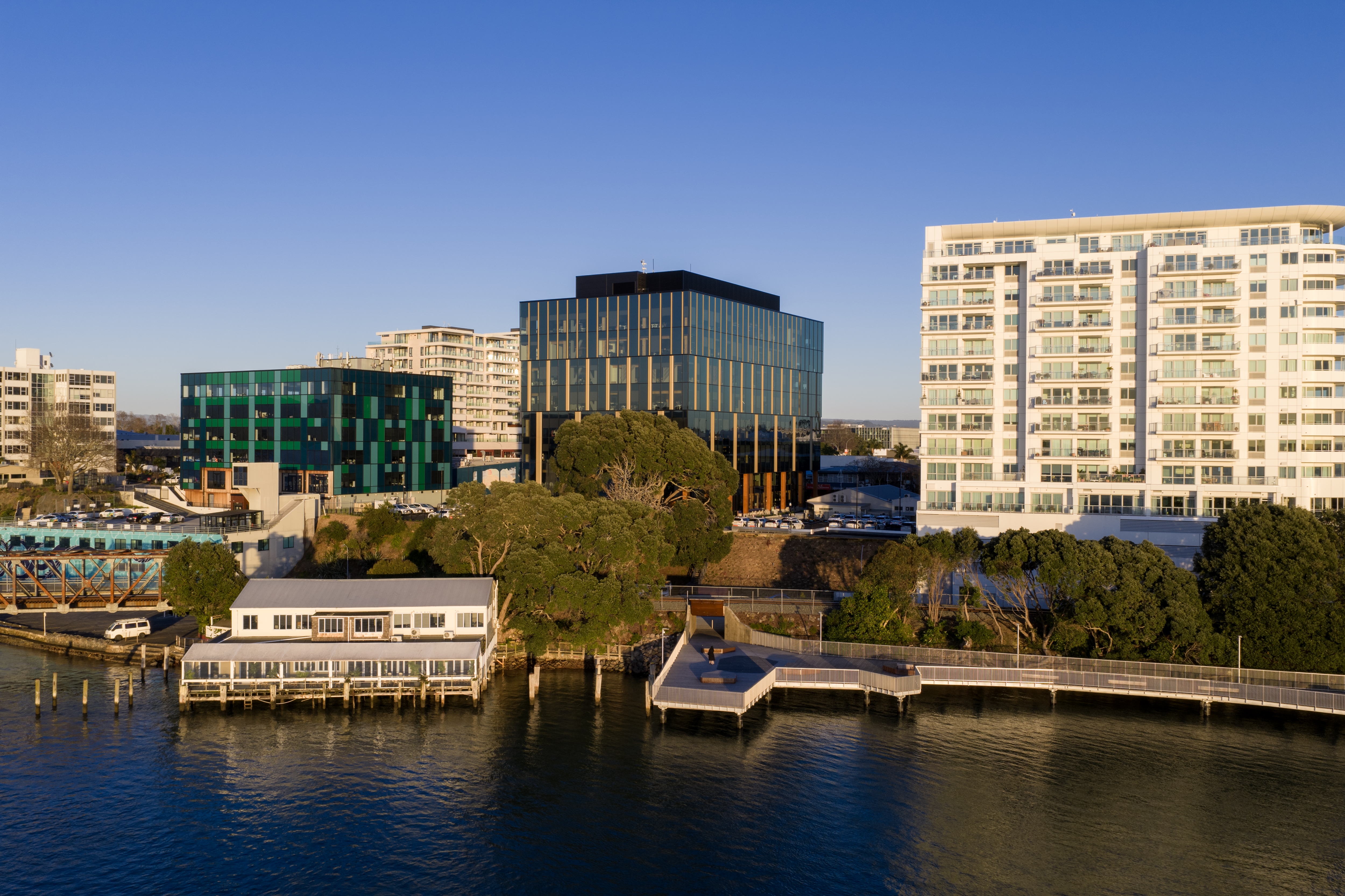 90 Devonport Road 16